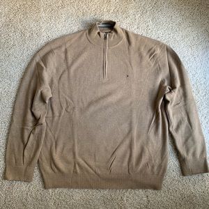 Tommy Hilfiger sweater NWOT!